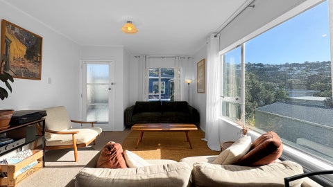4/218 Onepu Road, Lyall Bay, Wellington