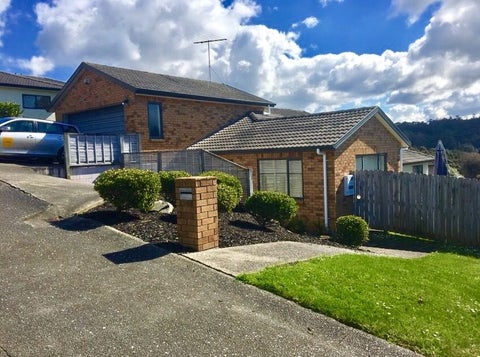100 George Deane Place, Greenhithe, Auckland