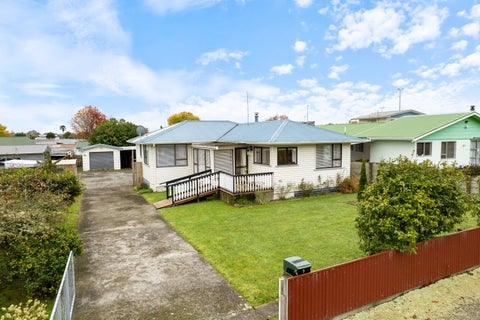 8 Tudor Road, Pahiatua