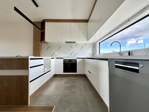 8/26 Buscomb Avenue, Henderson, Auckland