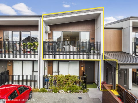 2/13 Paketai Lane, Beachlands, Auckland