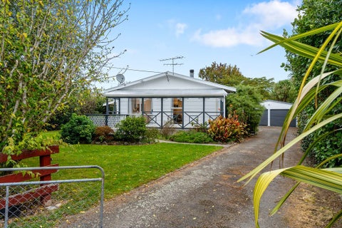33 Frederick Street, Carterton