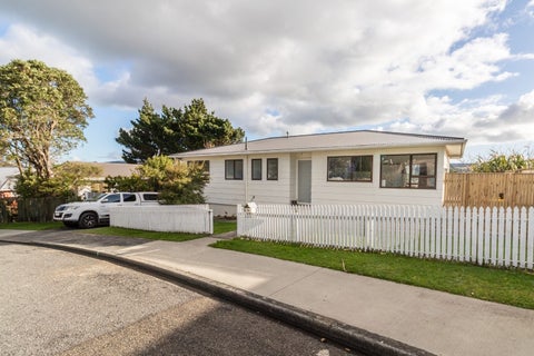 18 Tobago Crescent, Grenada North, Wellington