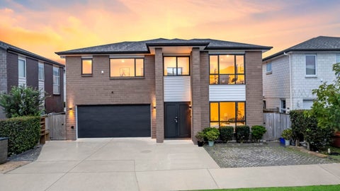 19 Carrickdawson Drive, Flat Bush, Auckland