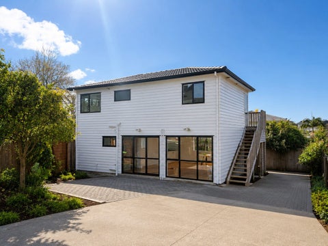 57 Corunna Road, Milford, Auckland