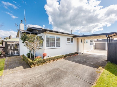 8 Catlins Crescent, Milson, Palmerston North