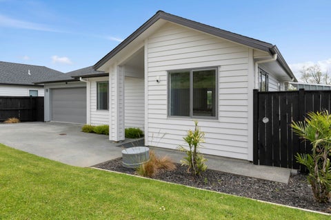 7 Ahutoetoe Road, Wainui, Wainui