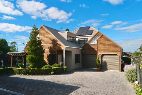 2/36 Bradbury Road, Botany Downs, Manukau