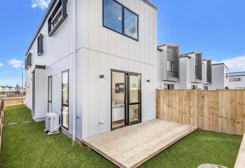 72 Minhas Road, Papakura, Papakura