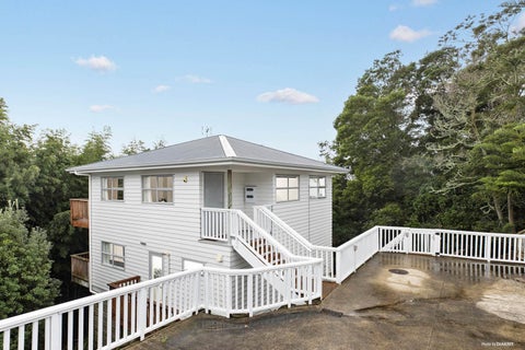 3/49 Lysander Crescent, Beach Haven, Auckland