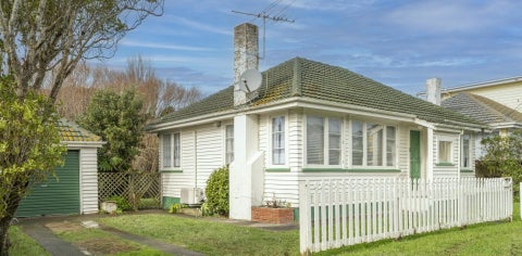 22 Findlay Street, Tawa, Wellington
