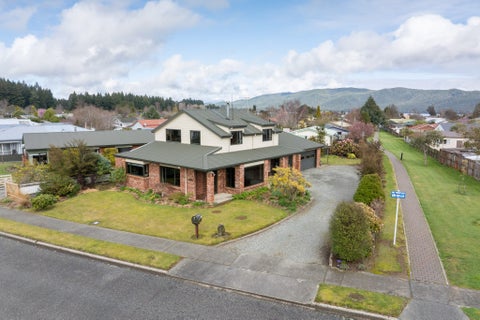 30 Bowen Street, Te Anau, Te Anau