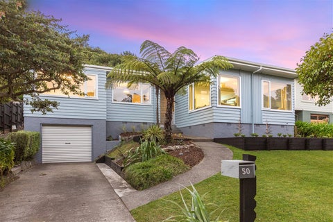 50 Spinnaker Drive, Whitby, Porirua