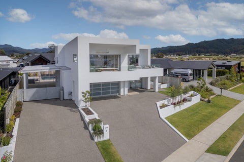 8 Awatea Drive, Whitianga, Whitianga
