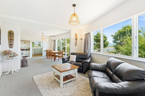 30 Ruru Street, Waikanae, Waikanae