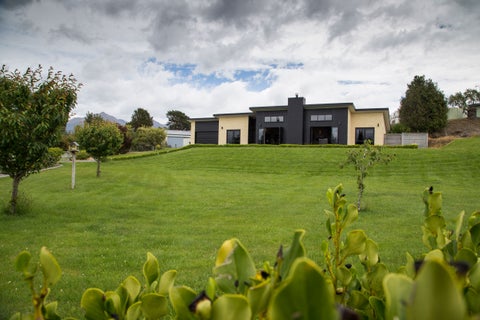1 Muriwai Drive, Manapouri, Manapouri