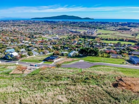16 Wilson Way, Waikanae