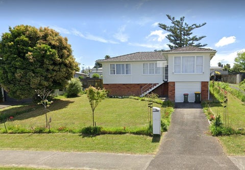 4 McQuarrie Avenue, Wattle Downs, Auckland
