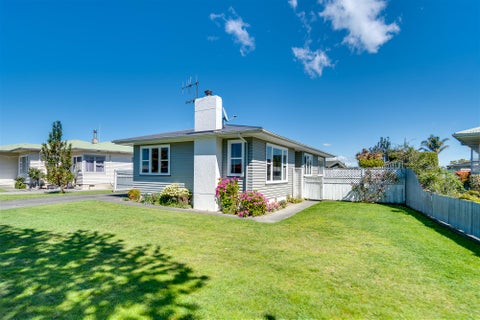14 Bill Hercock Street, Pirimai, Napier