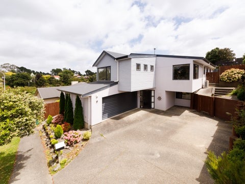 7 Ruapehu Drive, Fitzherbert, Palmerston North