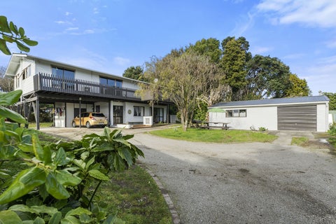 25 Park Avenue, Waikanae