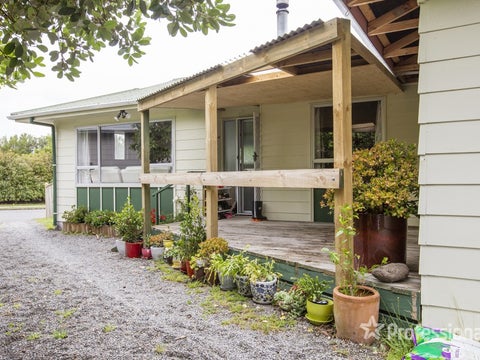 23 Churchill Crescent, Featherston