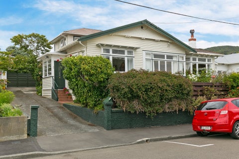 7 Scapa Terrace, Karori, Wellington