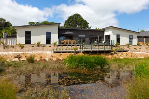 7 Te Arakete Place, Hurworth, New Plymouth