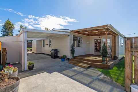 16A Hall Place, Foxton Beach, Foxton