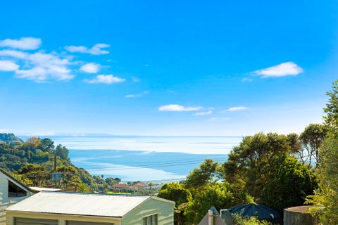 44 Hobson Terrace, Onetangi, Waiheke Island