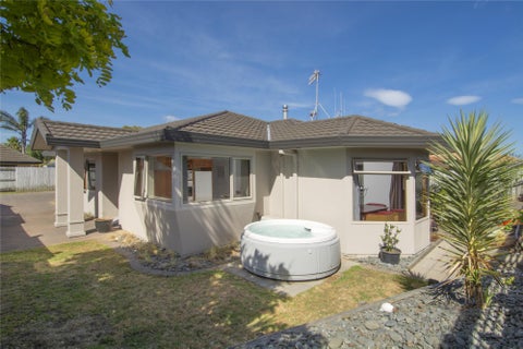 52 Corinth Grove, Papamoa Beach, Papamoa