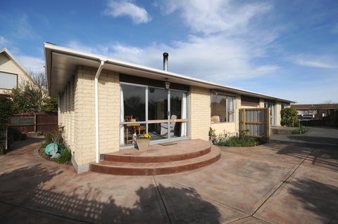 2/20 Omega Place, Casebrook, Christchurch