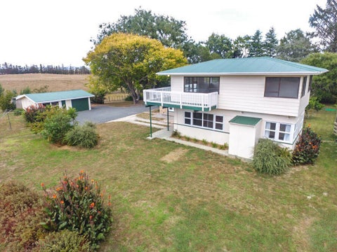 438 Falls Road, Waerenga