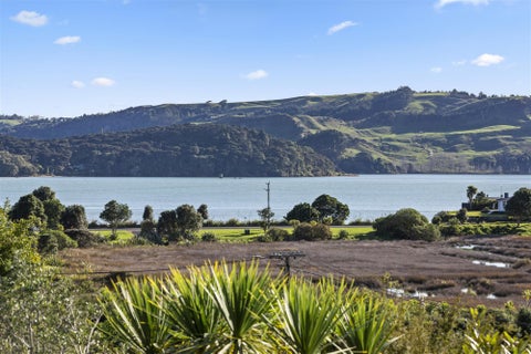 44 Cross Street, Raglan, Raglan
