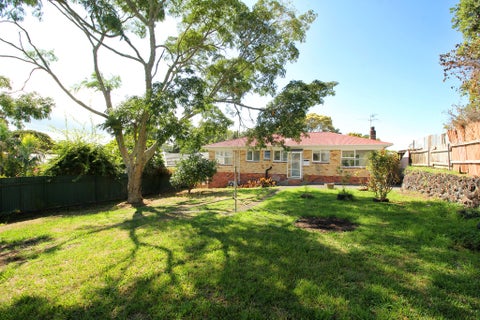 34 Beaubank Road, Kelston, Auckland