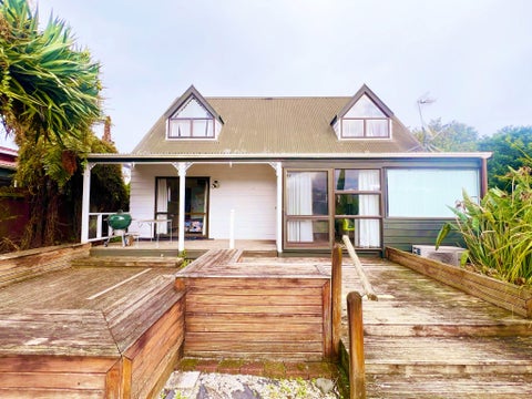 2/87 Hillsborough Road, Mount Roskill, Auckland