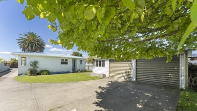 12 Chester Crescent, West End, Palmerston North