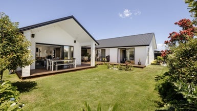 16 Hiria Crescent, Papamoa Beach, Papamoa