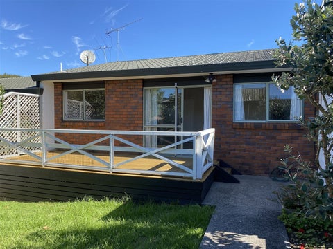 6/0 Mount Smart Road, Onehunga, Auckland
