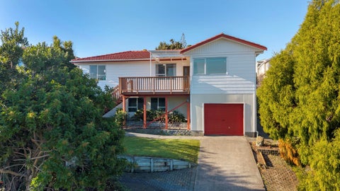 61 Athenic Avenue, Lynfield, Auckland
