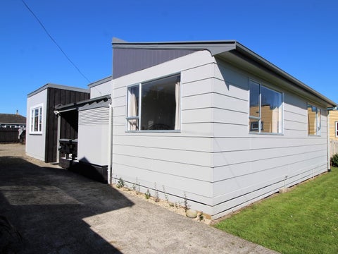 12 Ross Street, Woodville
