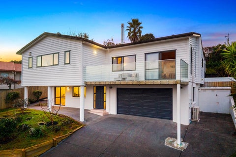 9 Rubens Lane, West Harbour, Auckland