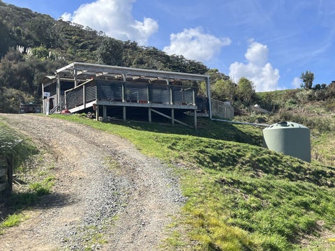 175 Te Mahoe Road, Mōkau