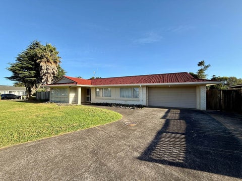 2 Isola Place, Manukau, Auckland
