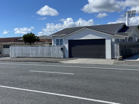 25A Tukapa Street, Westown, New Plymouth