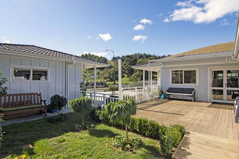 3 Turner Place, Wakefield