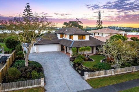 22 Settlers Grove, Orewa, Orewa