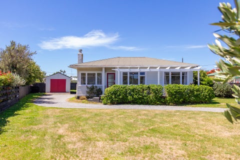 45 Cologne Street, Martinborough