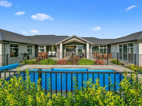 75 Alan Livingston Drive, Cambridge, Cambridge