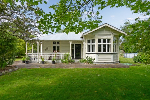 160 Fitzherbert Street, Featherston, Featherston
